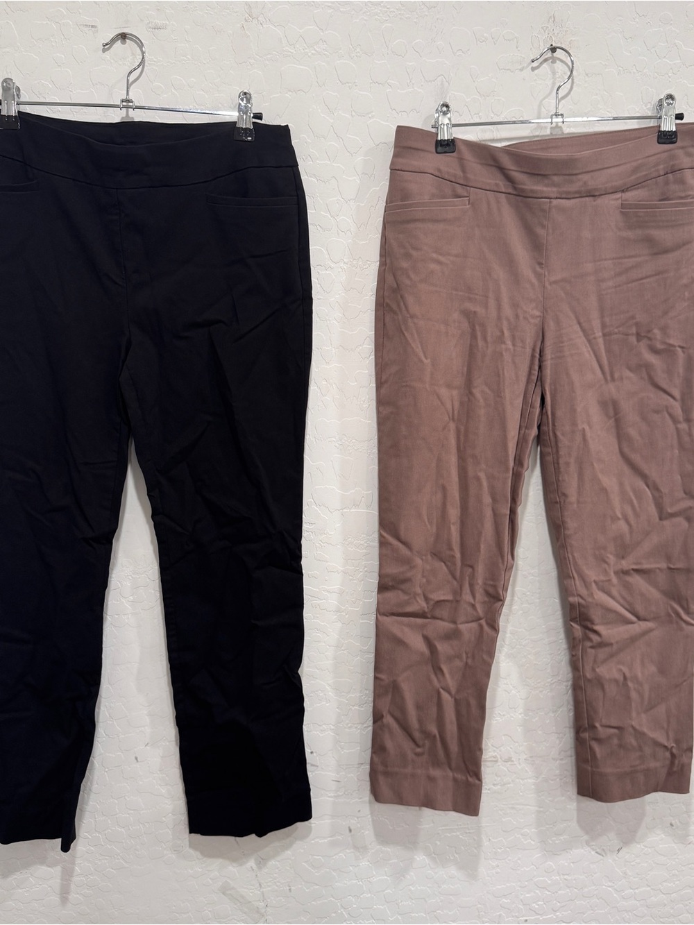 Chico's Cropped Ankle Pants 4P Black Tan Lot of 2 Casual